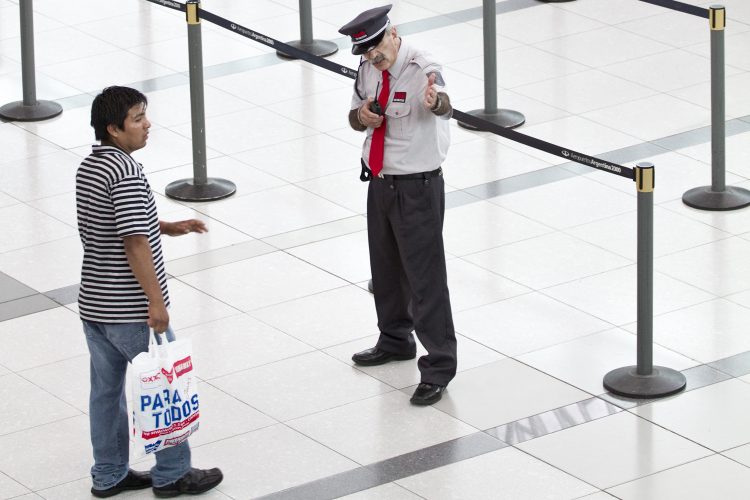 vigilante Securitas Ezeiza aeropuerto