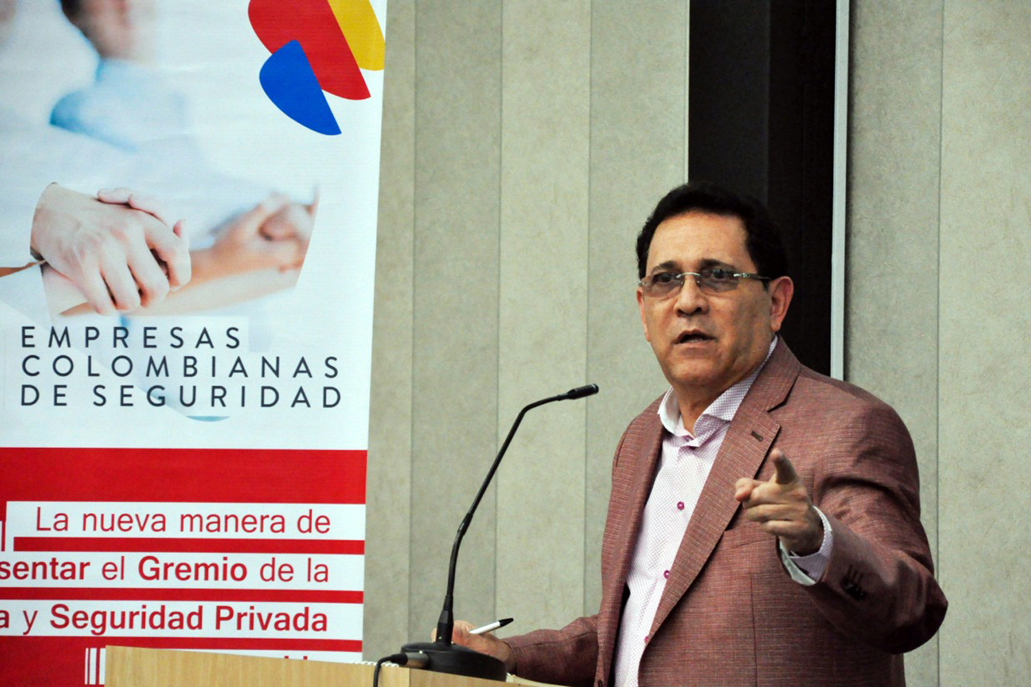 José Saavedra presidente de ECOS seguridad privada Colombia