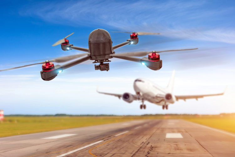 sistemas antidrones para reforzar la seguridad aeroportuaria