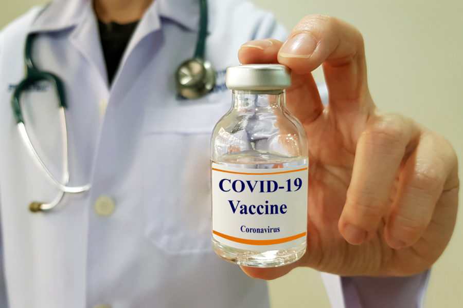 fake news relacionadas con la vacuna de la COVID-19
