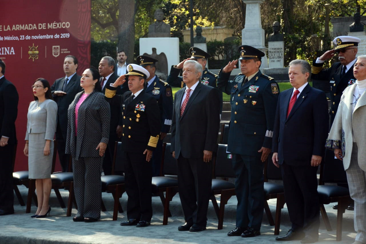 instalaciones estratégicas secretario de Marina y presidente del Gobierno de México