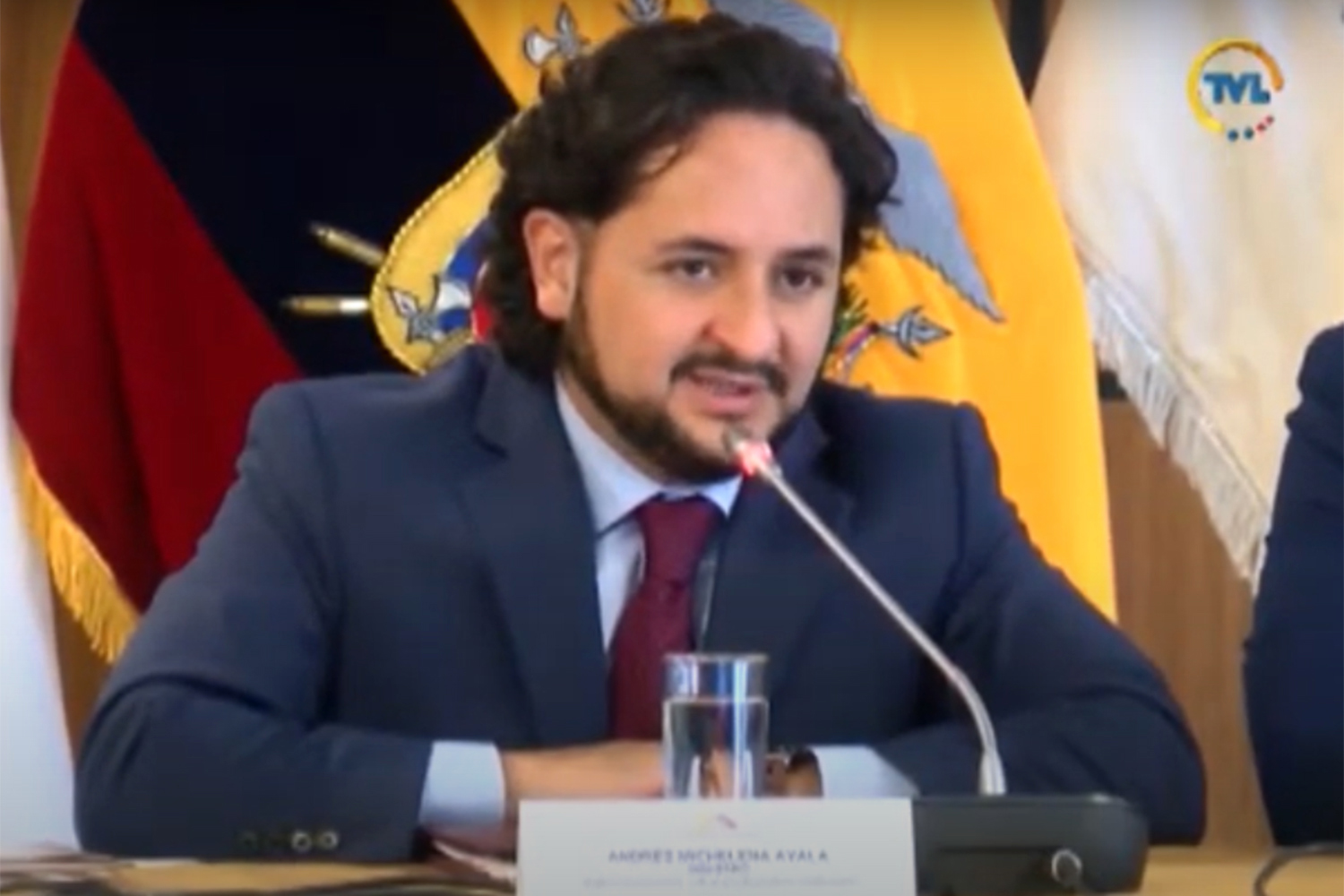 Andrés Michelena Ayala realiza la introducción de la Política Nacional de Ciberseguridad de Ecuador