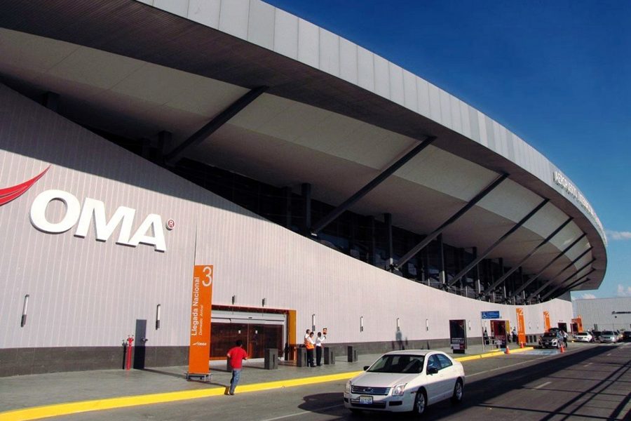 terminal del Aeropuerto Internacional de Monterrey