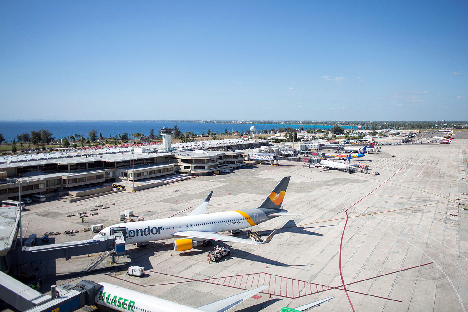 el Aeropuerto Internacional de Las Américas contrata servicios de seguridad privada