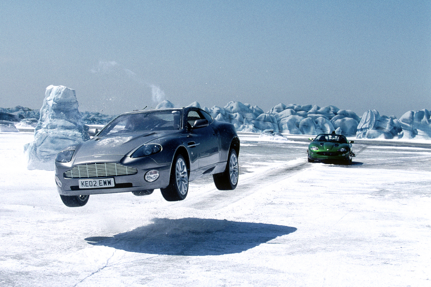 Aston Martin Vanquish de James Bond