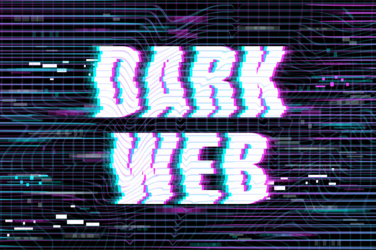 pantalla virtual con las palabras Dark Web