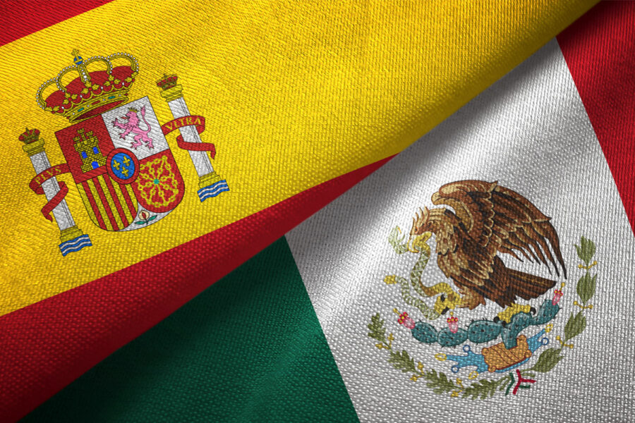 banderas de España y México