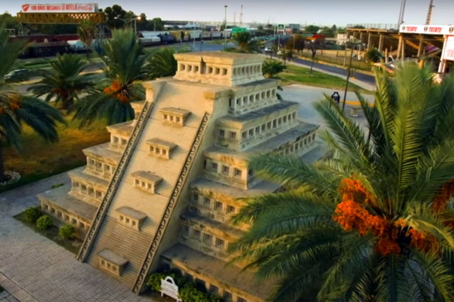 Plaza de las Culturas de Piedras Negras (México)