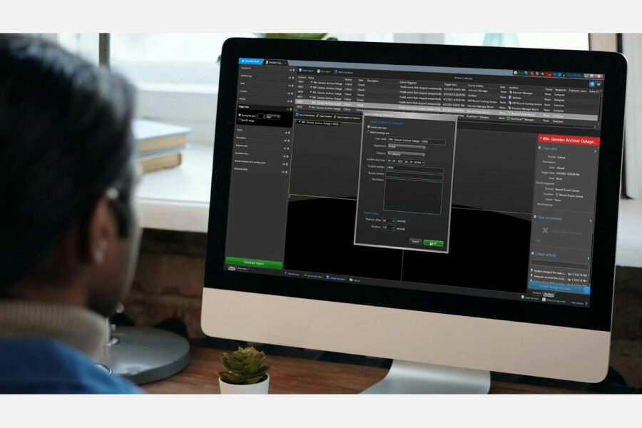 un operador utiliza el el sistema de gestión de decisiones Genetec Mission Control en su ordenador