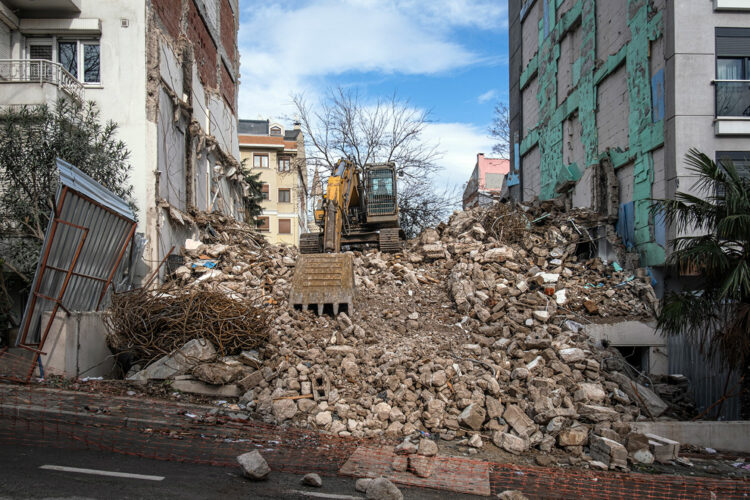 Labores de desescombro tras el terremoto acaecido en Turquía en febrero de 2023