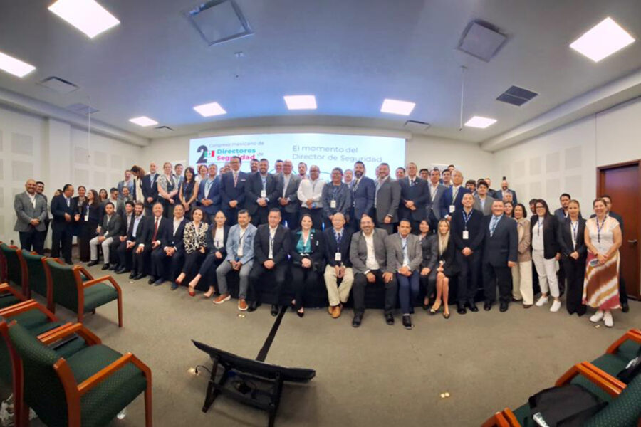 Foto de familia del II Congreso Mexicano de Directores de Seguridad.