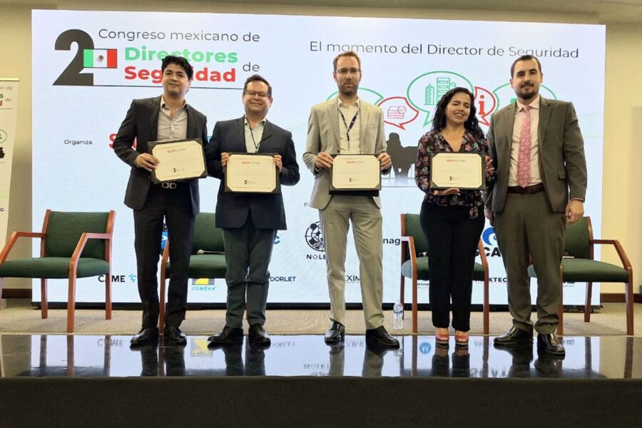 De izquierda a derecha: Marco Antonio Sanmiguel (Heineken México), Juan Antonio Bernal (General Electric Vernova), Chesus Miguel Gay Grao (SCATI), Ana Luisa Guzmán (GICSA) y Javier Borredá García (‘Segurilatam’)