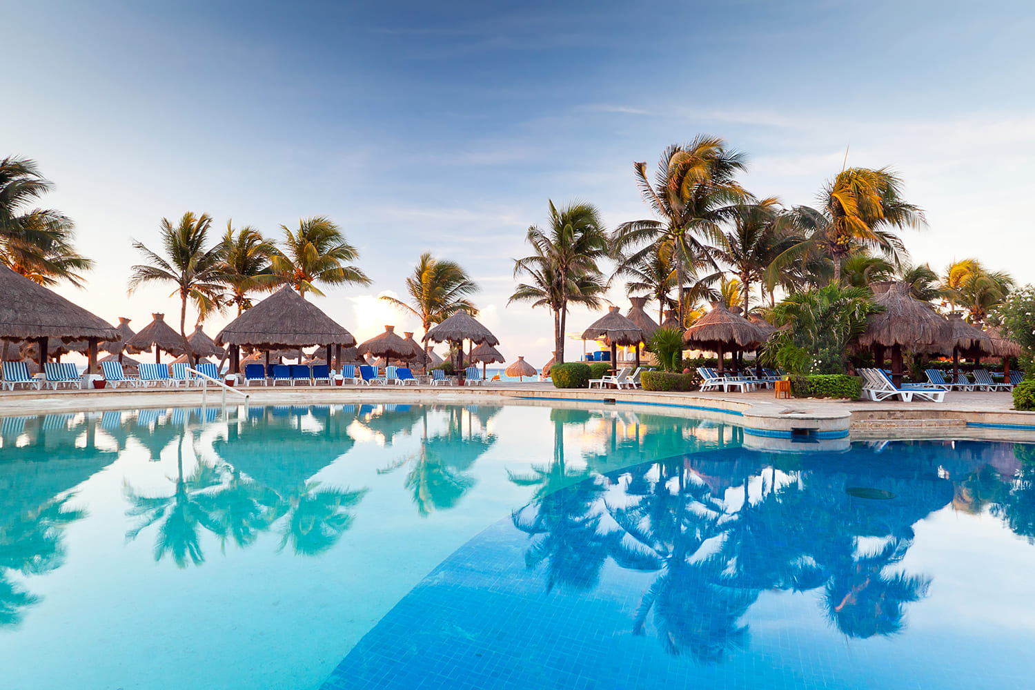 piscina de un resort turístico en México