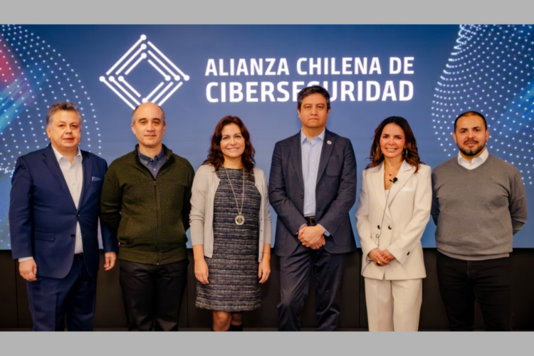 La ANCI y la ACC han firmado un acuerdo para reforzar la ciberseguridad en Chile a través de una serie de objetivos.