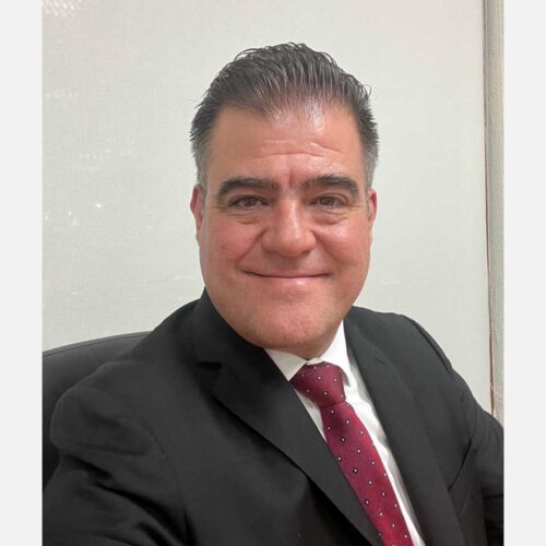Eduardo Vázquez Rossainz, médico cirujano y doctor en Administración Pública