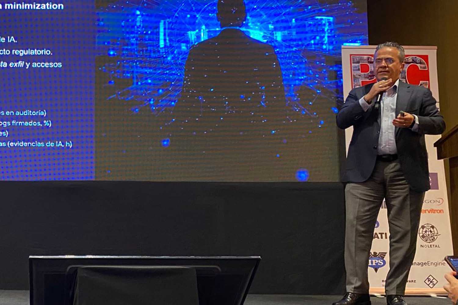 Miguel Ángel Rodríguez, CEO de Rodhe Security, en el VII Congreso Mexicano PIC.
