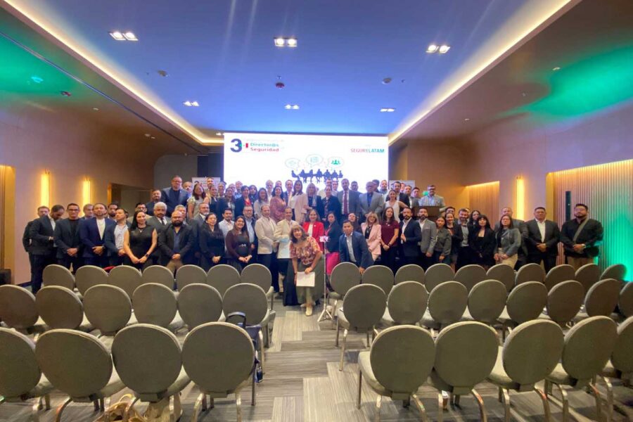 Foto de familia del III Congreso Mexicano de Directores de Seguridad.