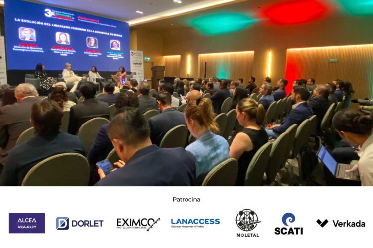 imagen del III Congreso Mexicano de Directores de Seguridad con los patrocinadores del evento