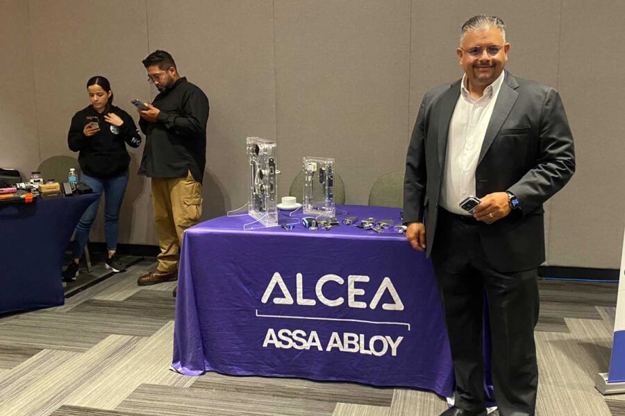 stand de ALCEA ASSA ABLOY en el III Congreso Mexicano de Directores de Seguridad