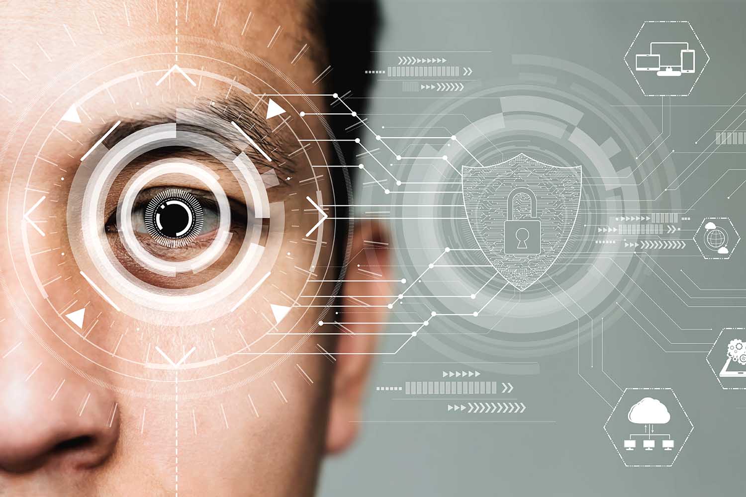 un hombre verifica su identidad con biometría de reconocimiento de iris